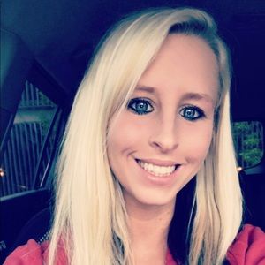 Meet your Posher, Alana